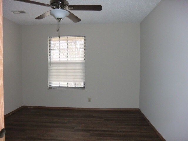 Foto del edificio - 6 Quail Hollow Ct