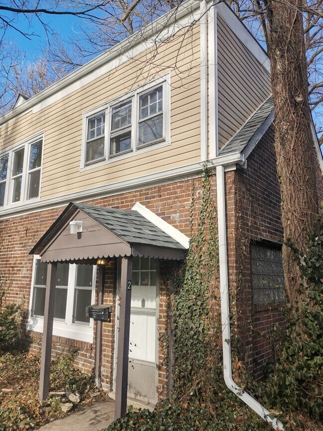 Building Photo - 6806 Hohman Ave