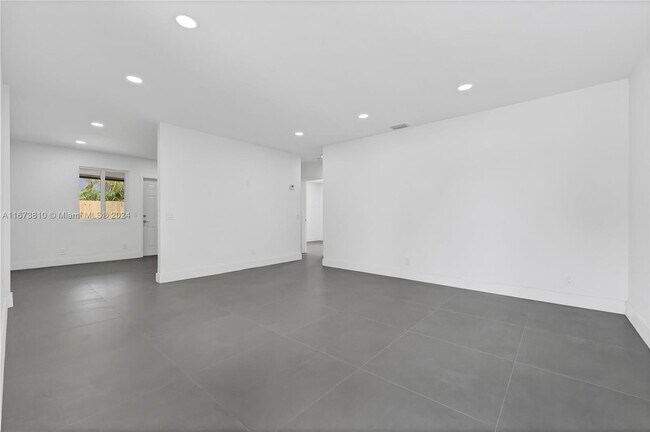 Building Photo - 45 Florida Blvd