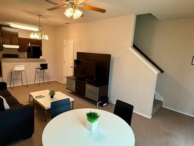 Building Photo - 2619 San Isidro Pkwy