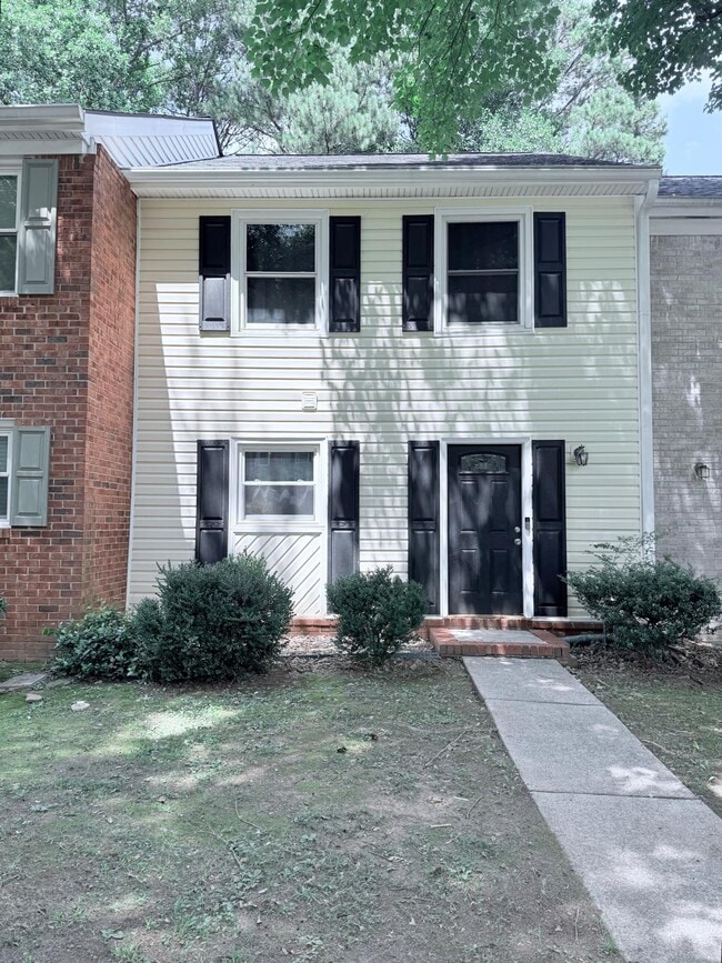 Foto del edificio - 608 Twin Brooks Way SE