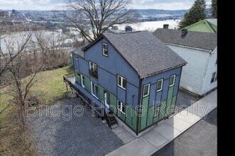 Building Photo - 107 Shoup St