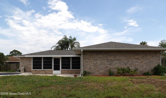 Foto del edificio - 1291 Ein Ct NW
