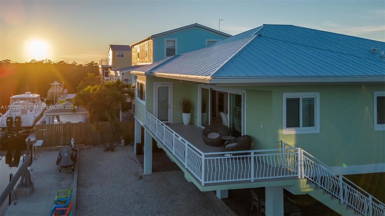 464 Big Pine Rd, Key Largo, FL 33037 House Rental in Key Largo, FL