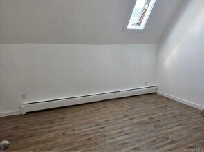 Building Photo - 534 NY-32