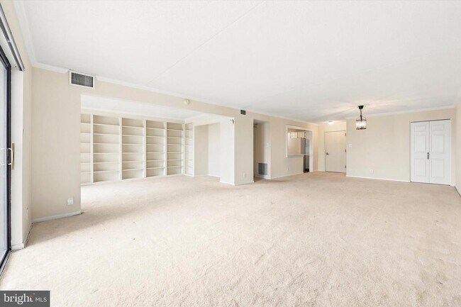 Foto del edificio - 21328 Valley Forge Cir