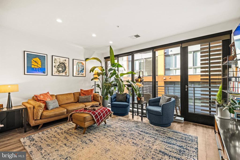 Foto principal - 1500 Harry Thomas Way NE