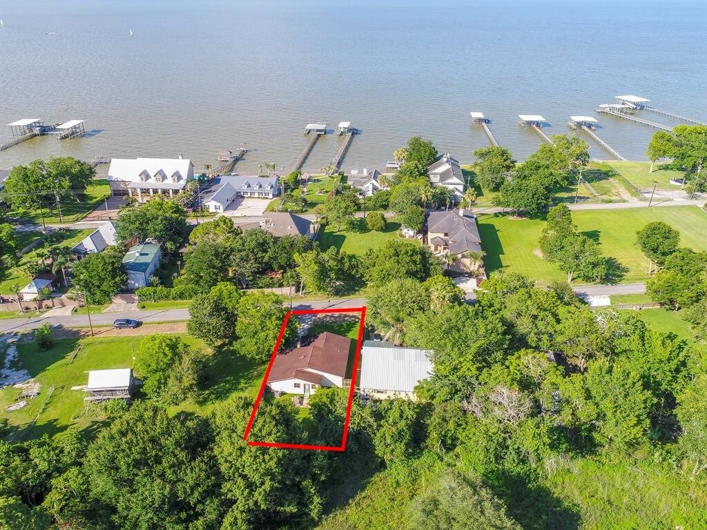 Foto principal - 3028 Calhoun St
