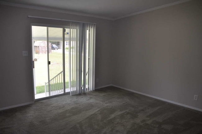 Building Photo - 33839 Coddle Ct