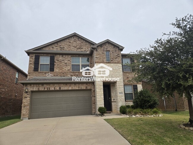 Building Photo - 2019 Tawakoni Dr