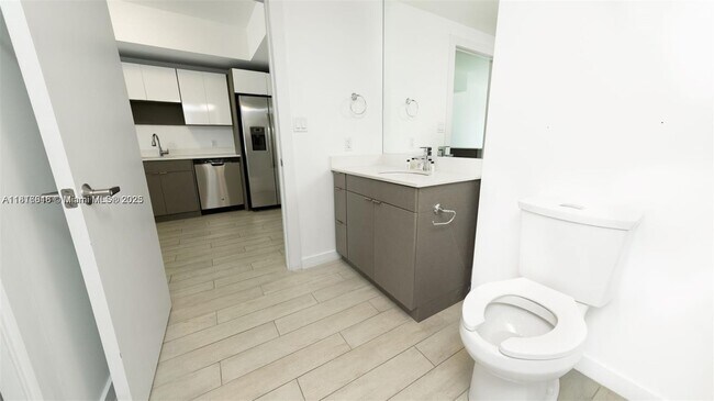 Foto del edificio - 321 NE 26th St