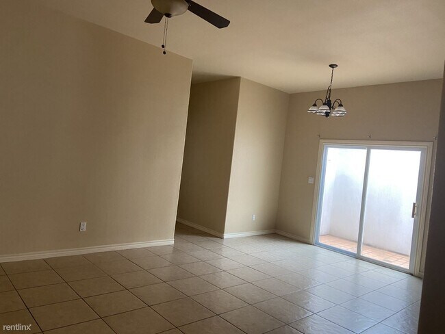 Foto del edificio - 3000 Old Alice Rd