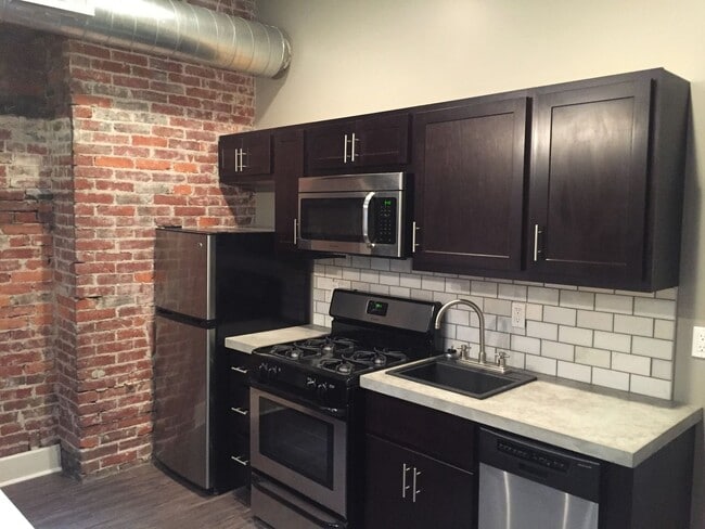 Photo - 4603 Butler St Apartment