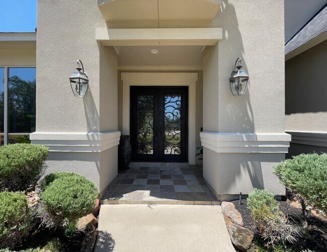 Building Photo - 5475 Harvest Oak Landing Dr