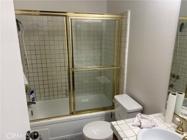 Foto del edificio - 15150 Dickens St