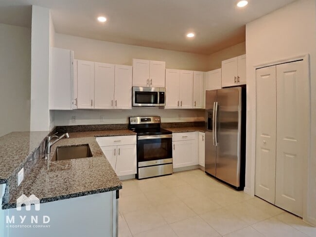 Foto del edificio - 6046 Shiner St