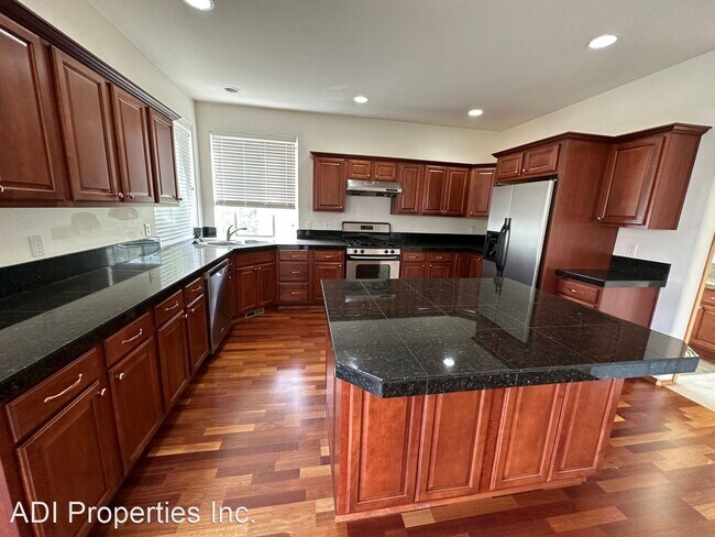 Foto del edificio - 4 br, 2.5 bath House - 15048 SW Black Waln...