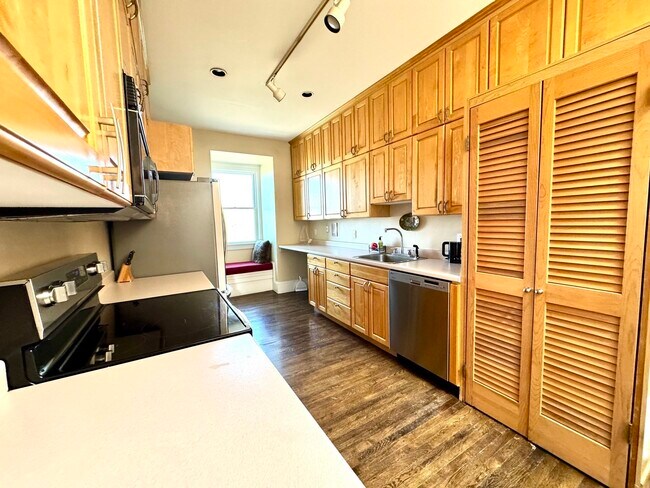 Foto del edificio - 4 Monument Sq