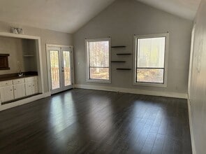 Building Photo - 5118 Rocky Glen