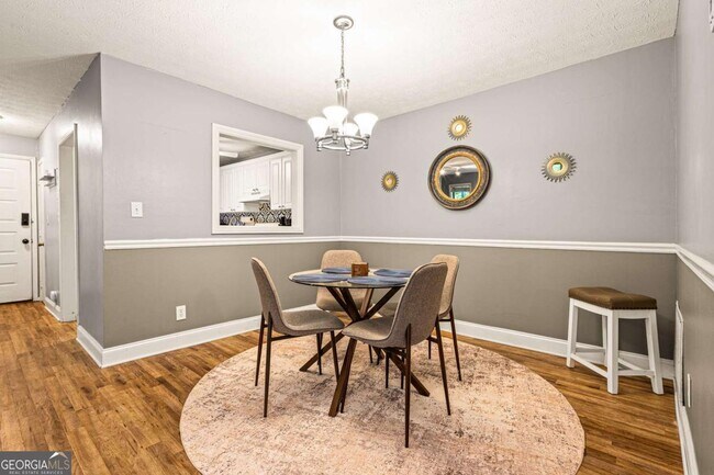 Foto del edificio - 2610 Cumberland Ct SE