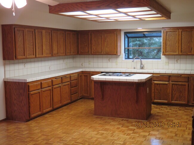 Foto del edificio - 17653 Chaparral Dr