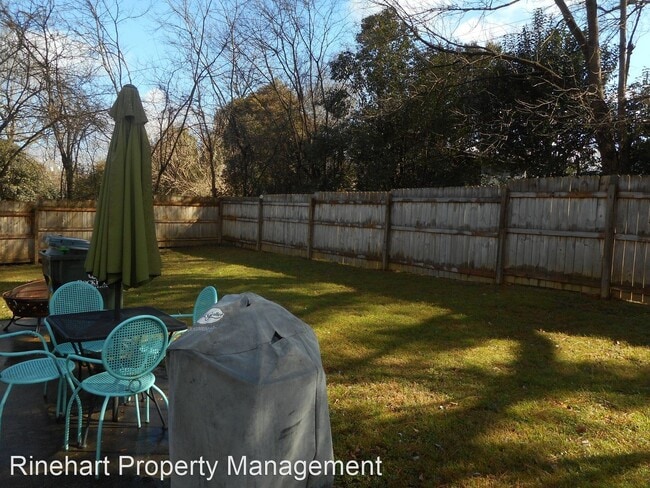 Building Photo - 3 br, 1 bath House - 1134 McDow Drive