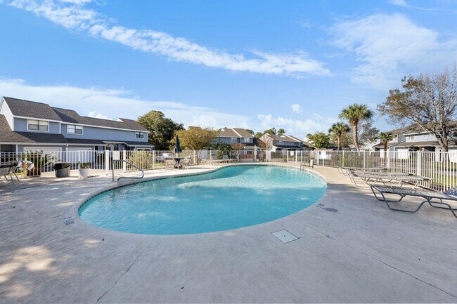 Foto del edificio - 25293 Perdido Beach Blvd
