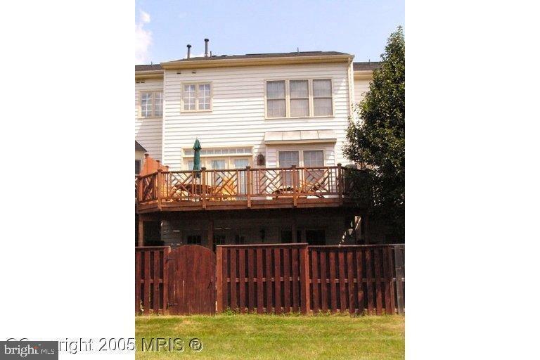 Building Photo - 10414 Flowerfield Way