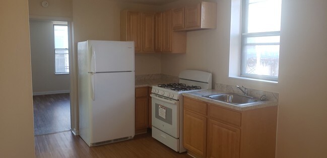Foto del edificio - 717 Clinton St