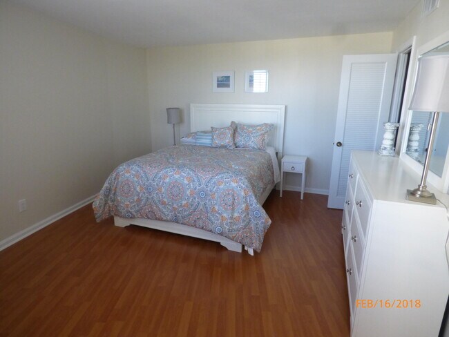 Building Photo - 2800 N Ocean Dr