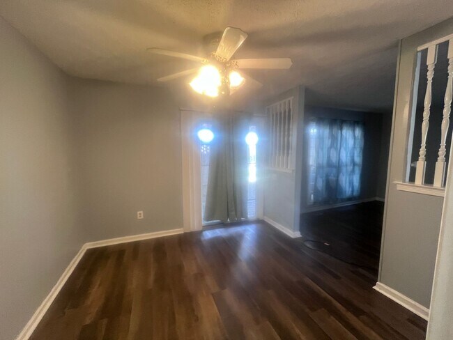 Foto del edificio - Great Location