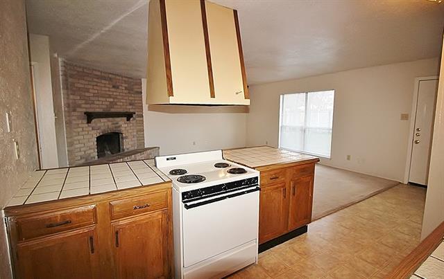 Building Photo - 10253 Sweet Gum St