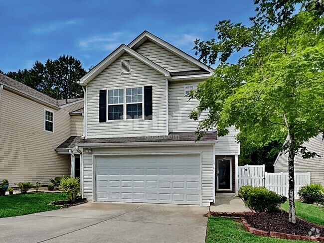 Building Photo - 1717 Beacon Valley Dr