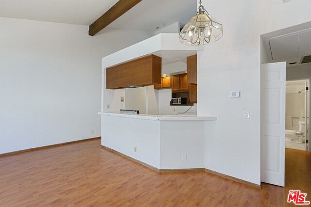Foto del edificio - 208 E Plymouth St