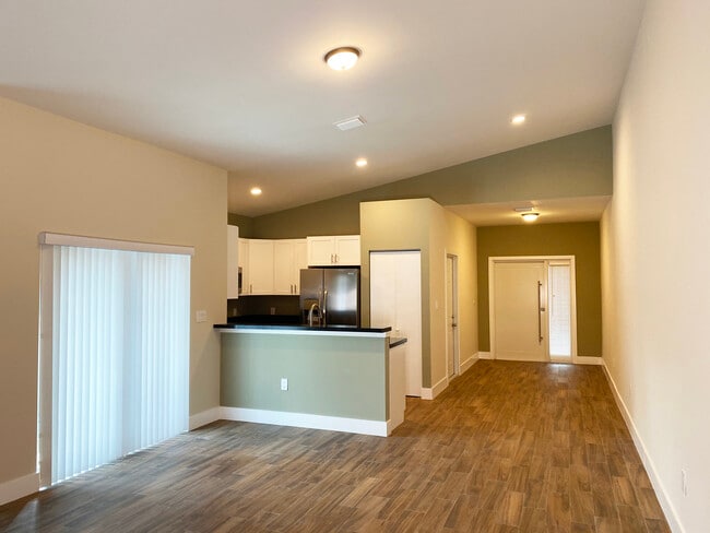 View of Entrance & Kitchen - 1208 NW 3rd Ave