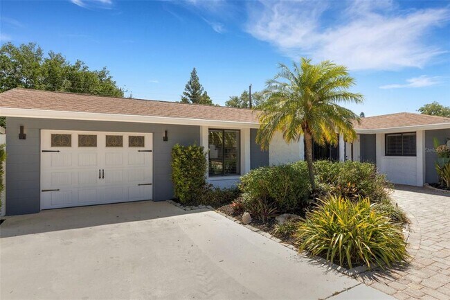 Building Photo - 4645 Hunter Ridge Dr
