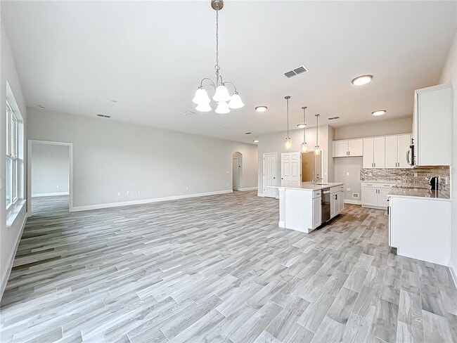 Building Photo - 345 Bahia Cir