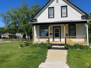 Building Photo - 1515 S Duluth Ave