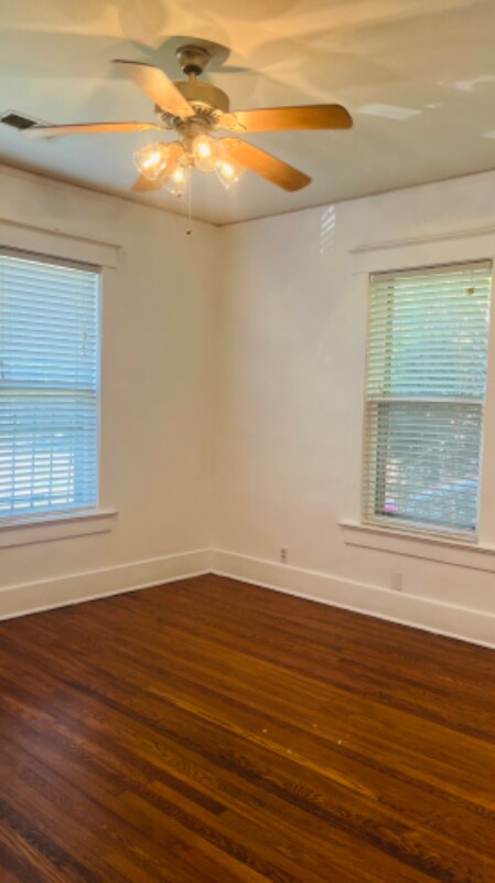 Foto del edificio - 2250 Evelyn Ave