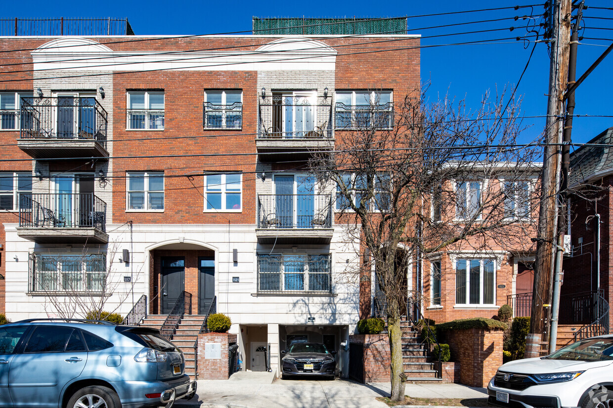 1121 57th St, Brooklyn, NY 11219 - Apartments in Brooklyn, NY ...