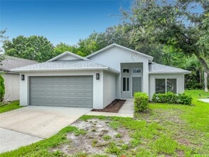 Building Photo - 11148 Pinewood Cove Ln