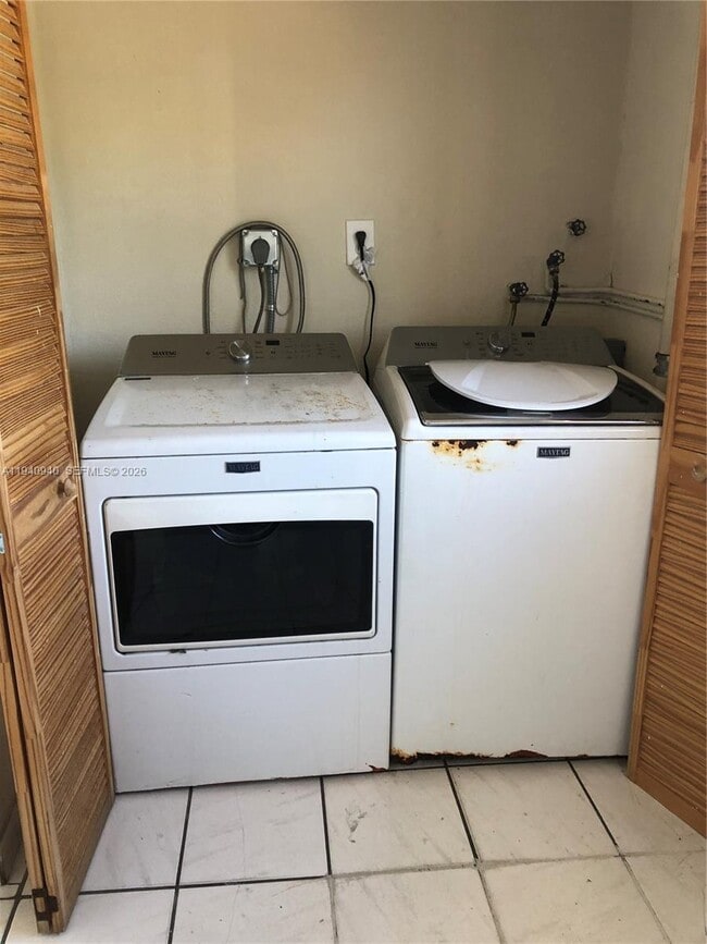 Foto del edificio - 992 E 18th St