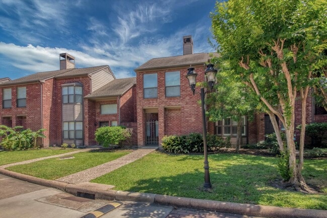 Foto del edificio - 7447 Cambridge St