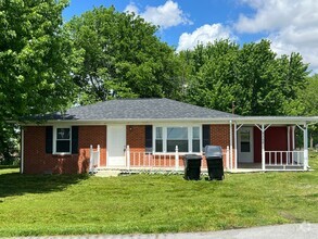 Building Photo - 9268 Middletown Cir