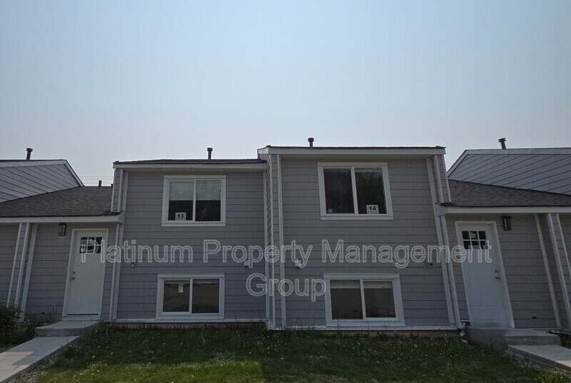 Photo - 4649 Hubalta Rd SE (Calgary, AB)