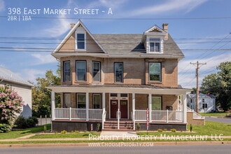 Building Photo - 398 E Market St
