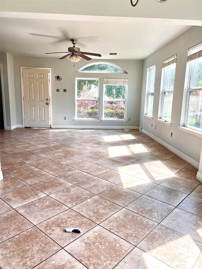 Building Photo - 2638 Steelhead Dr