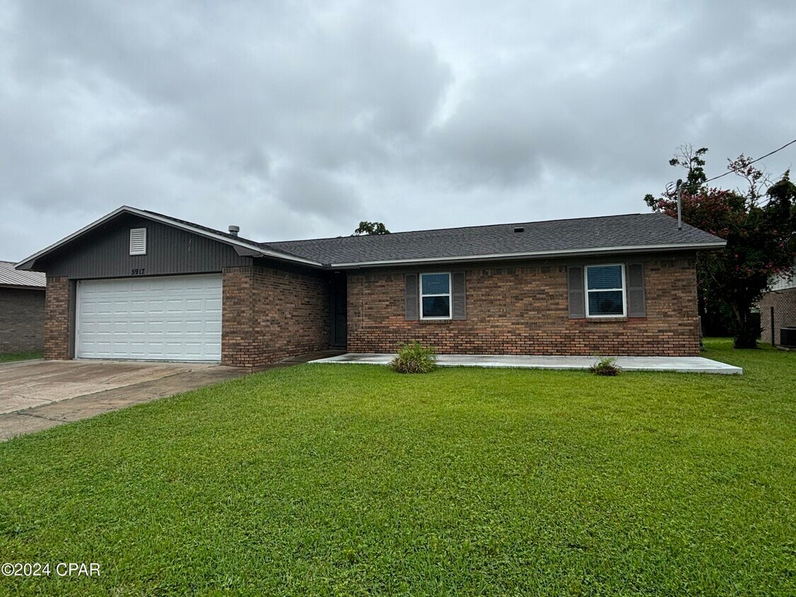 Primary Photo - 5917 Howard Rd