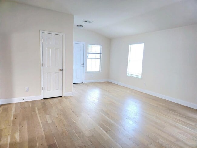 Building Photo - 13427 Lauren Forest Ln