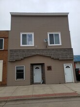 Building Photo - 315 2nd St